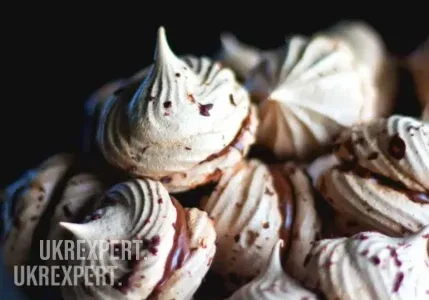 How to make meringue for a cake? Classic meringue recipe